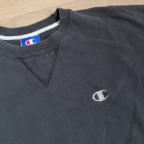 Vintage Champion Crewneck - Picture 2 of 6